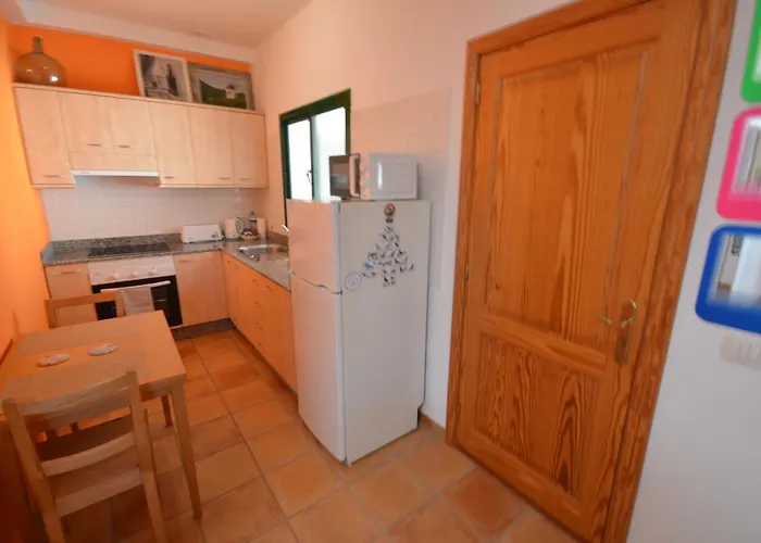 아파트 Casa Ana Rosa Good Location & Close To The 플라야블랑카