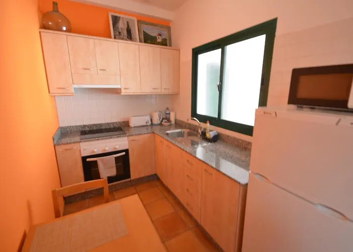 Casa Ana Rosa Good Location & Close To The 플라야블랑카