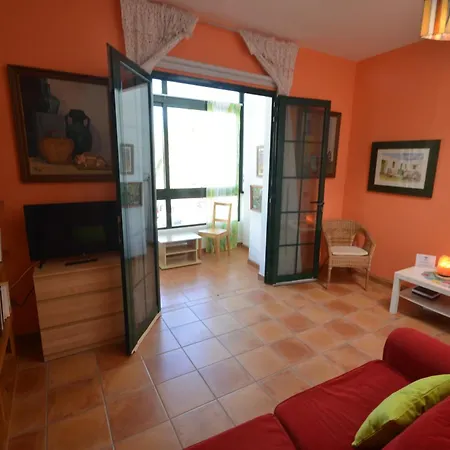 Casa Ana Rosa Good Location & Close To The Playa Blanca (Lanzarote)